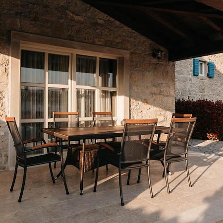 Villa Hana Мотовун Экстерьер фото